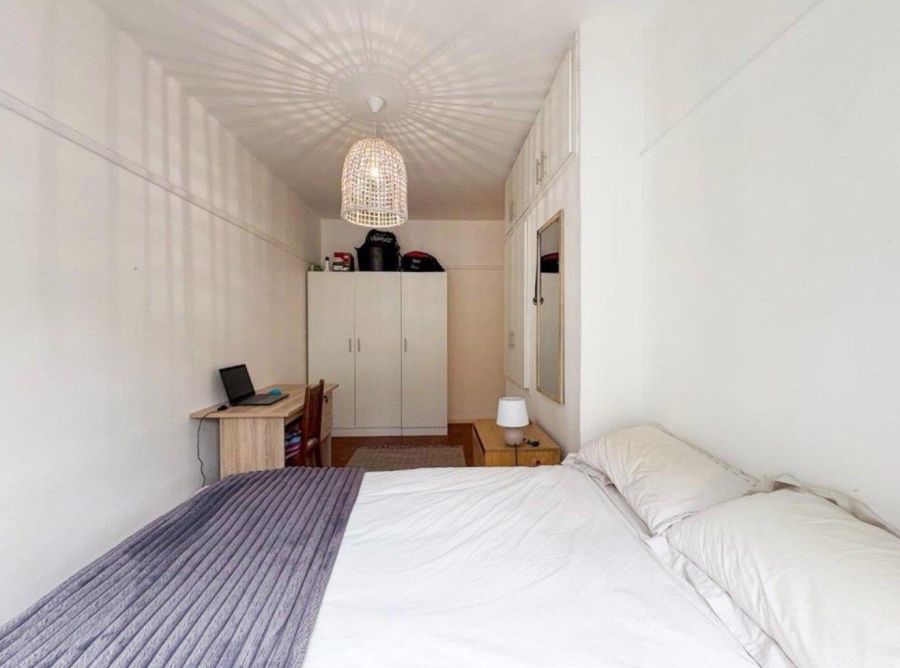 To Let 3 Bedroom Property for Rent in Vredehoek Western Cape